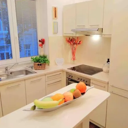 Kupelna Oldtown Apartment